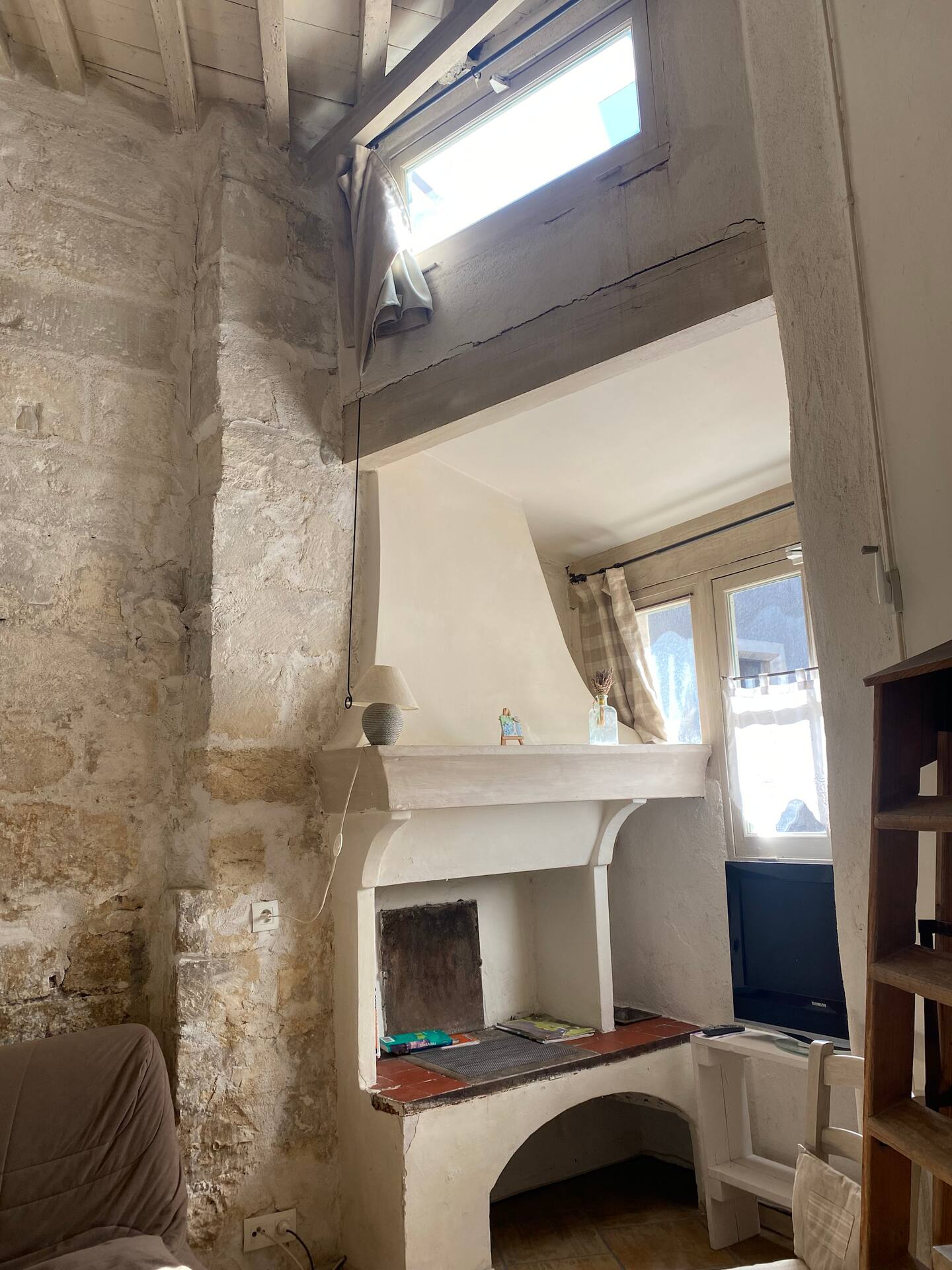 Le Poucet - Salon avec cheminée